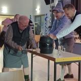 "Anstecher" Frank bei der Arbeit!