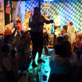 Die Bühne ist zu klein !!!