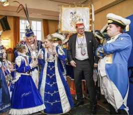 karneval-bottrop-2020-tresorknacken4-stadtprinzenpaar